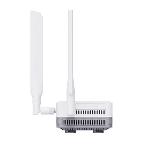 GL.iNet Puli AX GL-XE3000 - Routeur 5G NR Wi-Fi 6 double SIM, batterie 6400 mAh : emplacement nano SIM