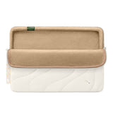 tomtoc Terra-A27 - Housse pour ordinateur portable 16 pouces (blanche) : ordinateur portable glissé dans la housse