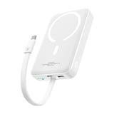Baseus Mini édition Bayern - Batterie externe magnétique 10000 mAh, 30 W (blanche) : port USB-C et écusson du Bayern Munich