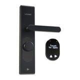 Shelly LOQED Touch Smart Lock - Serrure connectée sans clé Wi-Fi et Bluetooth (noire) : serrure connectée LOQED Touch Smart Lock noire montée sur une porte