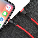 Baseus Cafule - câble USB vers Lightning tressé 2 m rouge : gros plan