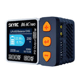 SkyRC B6AC Neo - Chargeur GaN 200 W multifonction (vue 1)